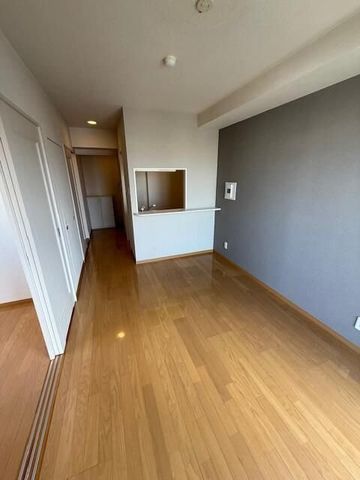 �y���ԁE���r���O�z�@