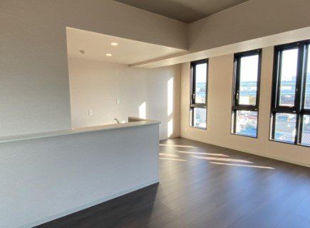 �y���ԁE���r���O�z�@