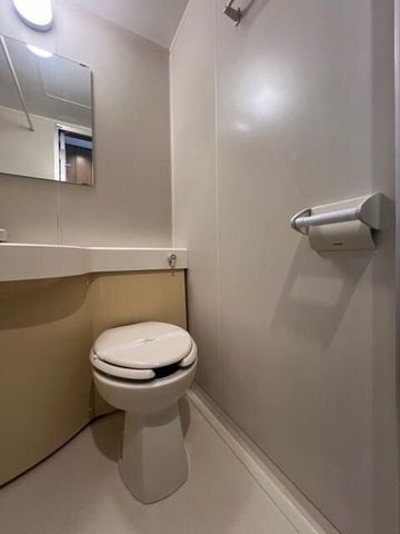 �y�g�C���z�@