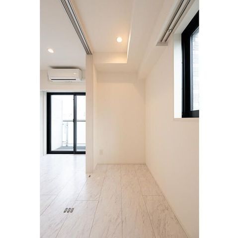 �y���̑������E�X�y�[�X�z�@