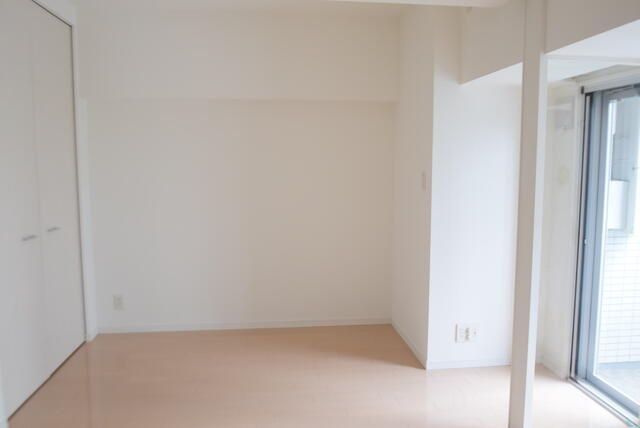 �y���̑������E�X�y�[�X�z�@