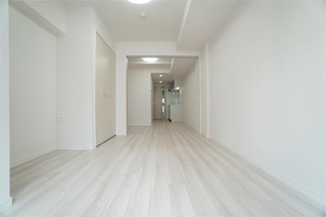 �y���ԁE���r���O�z�@