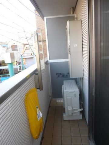 �y���̑��ݔ��z�@�o���R�j�[