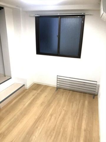 �y���ԁE���r���O�z�@
