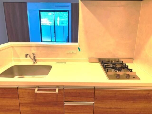 �y�L�b�`���z�@