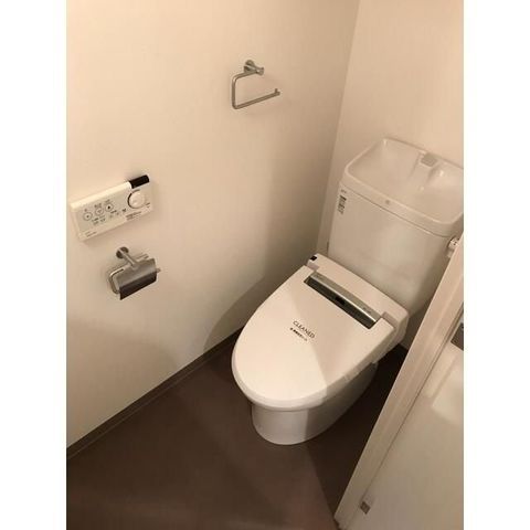 �y�g�C���z�@