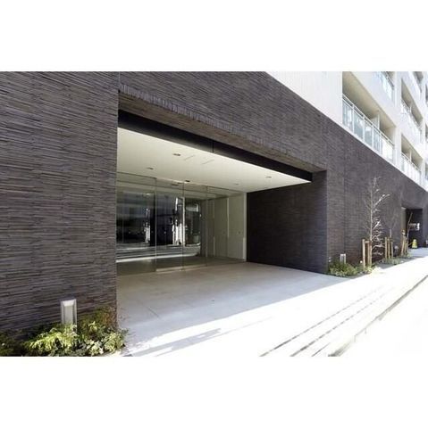 �y�G���g�����X�z�@