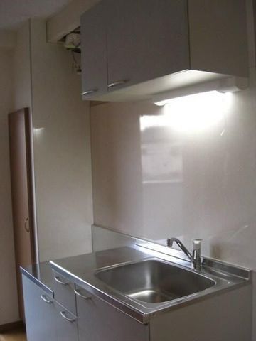 �y�L�b�`���z�@