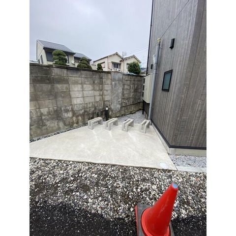 �y�G���g�����X�z�@