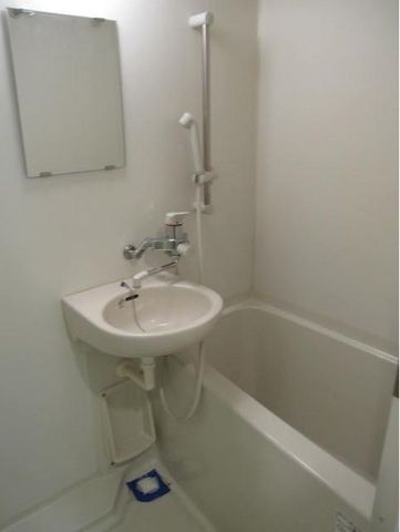 �y�o�X�z�@����