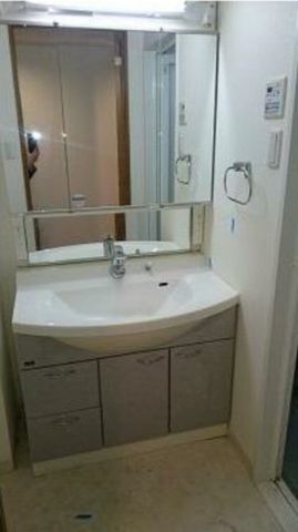 �y���ʏ��z�@