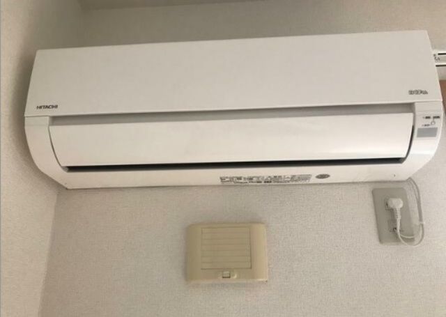 �y���̑��z�@�G�A�R��