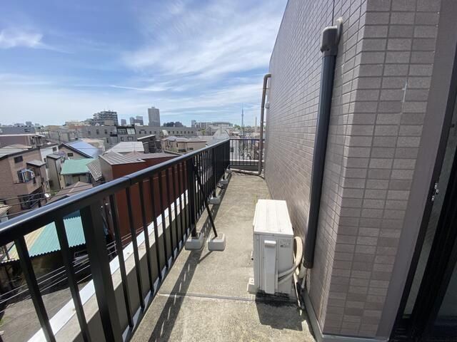 �y�o���R�j�[�z�@