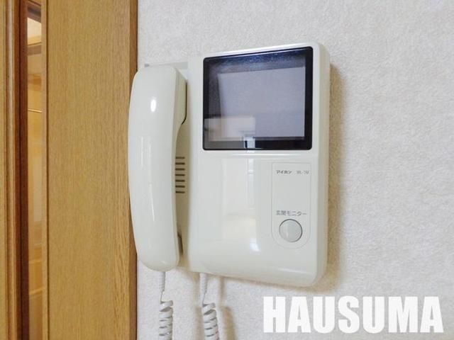 �y���̑��ݔ��z�@TV�t���j�^�[�z��