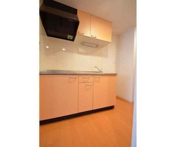 �y�L�b�`���z�@