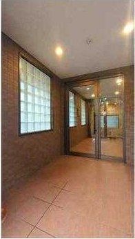 �y�G���g�����X�z�@