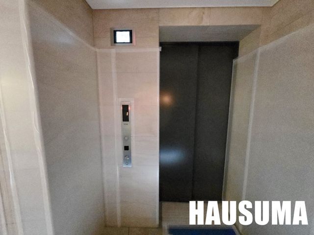�y�G���g�����X�z�@