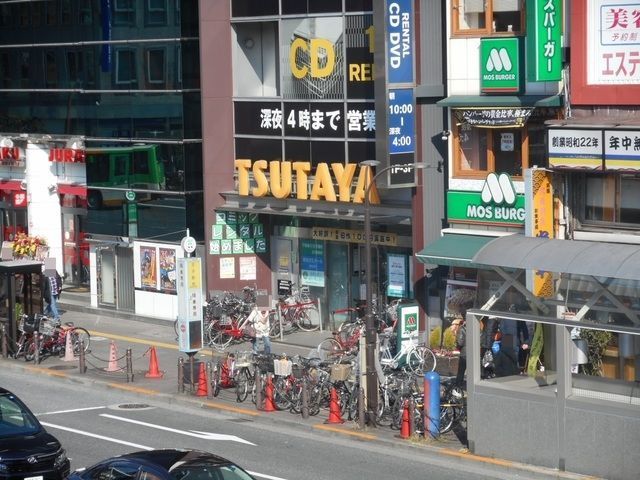 �y���Ӂz�@TSUTAYA���q�w�O�X 380m