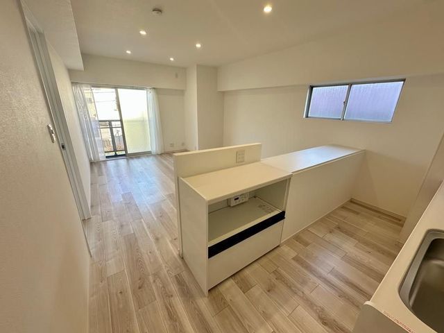 �y���[�z�@