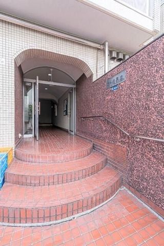 �y�G���g�����X�z�@