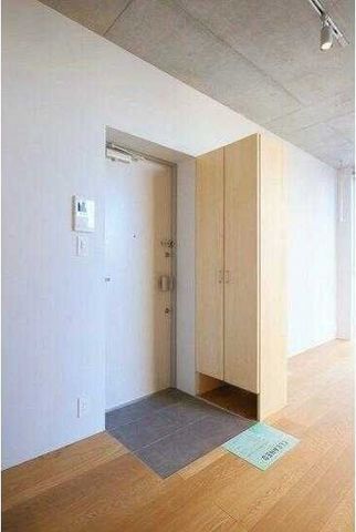 �y���ցz�@