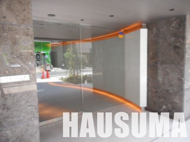 �y�G���g�����X�z�@�G���g�����X