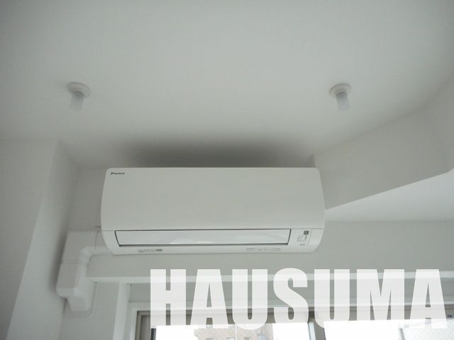 �y���̑��z�@�G�A�R��