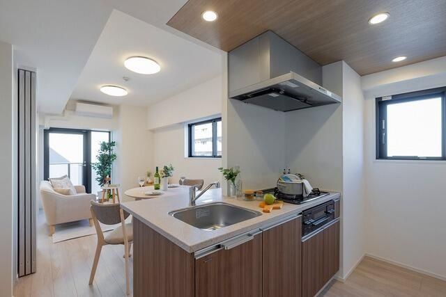 �y�L�b�`���z�@