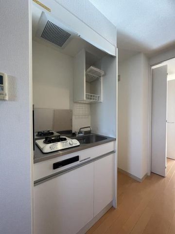 �y�L�b�`���z�@