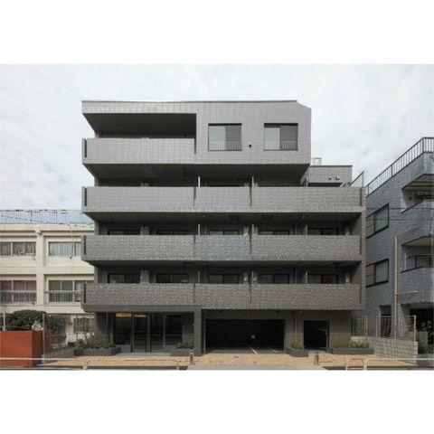 �y�����O�ρz�@