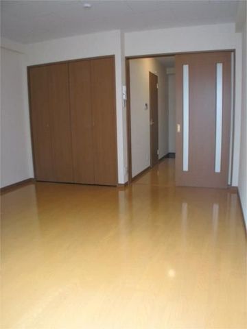 �y���̑������E�X�y�[�X�z�@