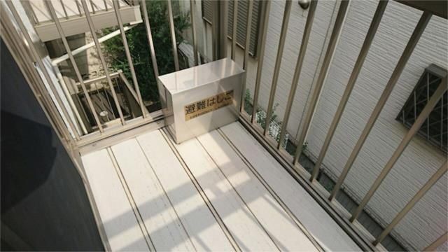 �y�o���R�j�[�z�@