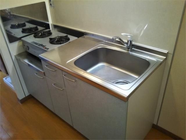 �y�L�b�`���z�@