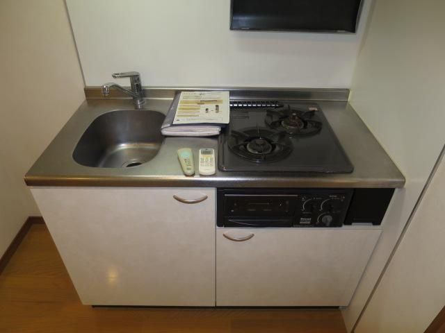 �y�L�b�`���z�@