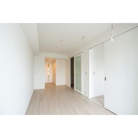 �y���ԁE���r���O�z�@