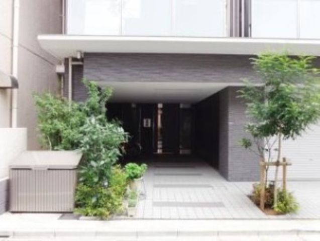 �y�G���g�����X�z�@�G���g�����X