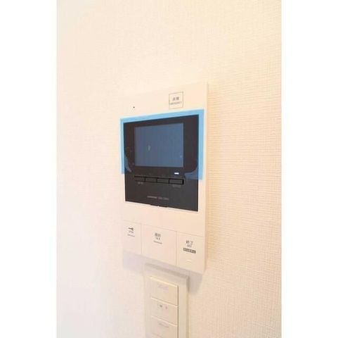 �y���̑��ݔ��z�@