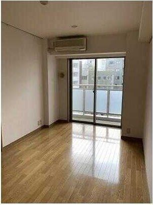 �y���ԁE���r���O�z�@