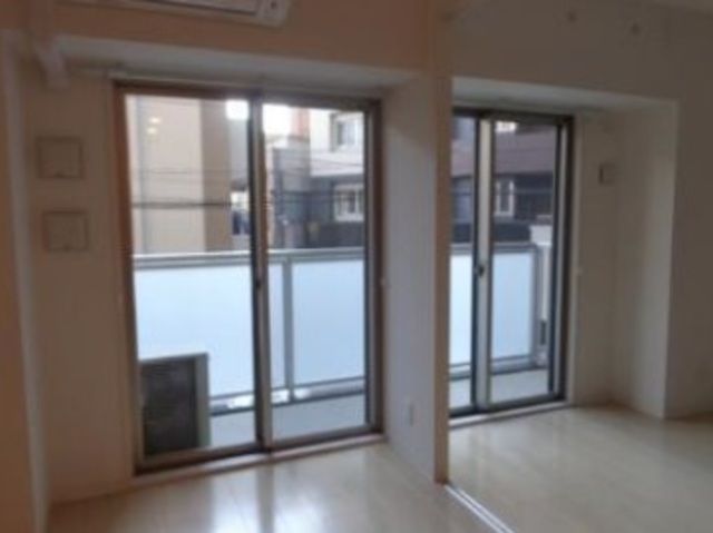 �y���ԁE���r���O�z�@����