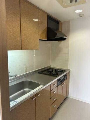 �y�L�b�`���z�@