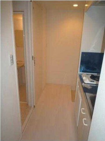 �y���̑������E�X�y�[�X�z�@