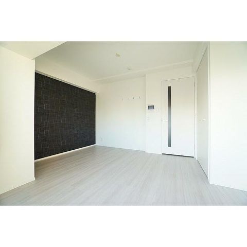 �y���ԁE���r���O�z�@