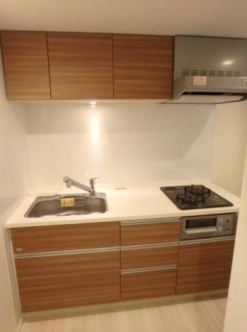 �y���ԁE���r���O�z�@