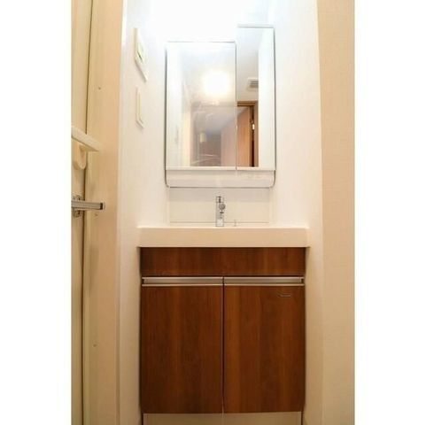 �y���ʏ��z�@