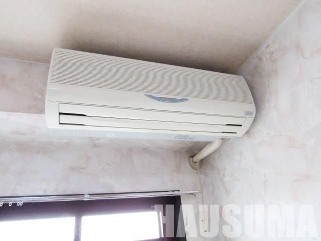 �y���̑��z�@�G�A�R��