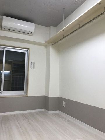 �y���ԁE���r���O�z�@