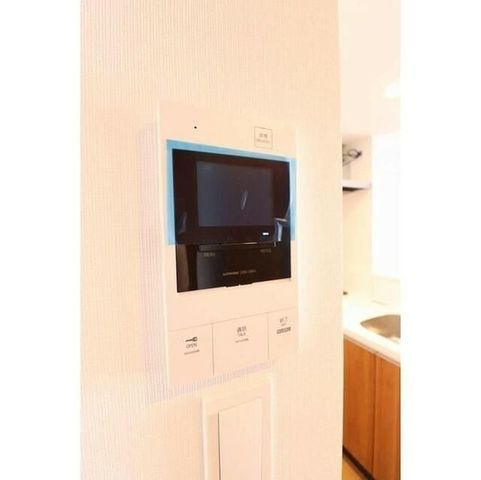 �y���̑��ݔ��z�@