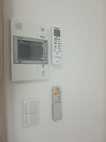 �y���̑��ݔ��z�@