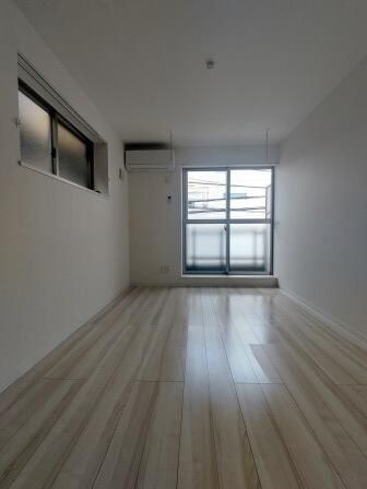 �y���ԁE���r���O�z�@