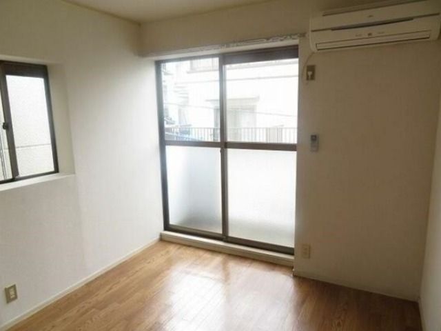 �y���ԁE���r���O�z�@����